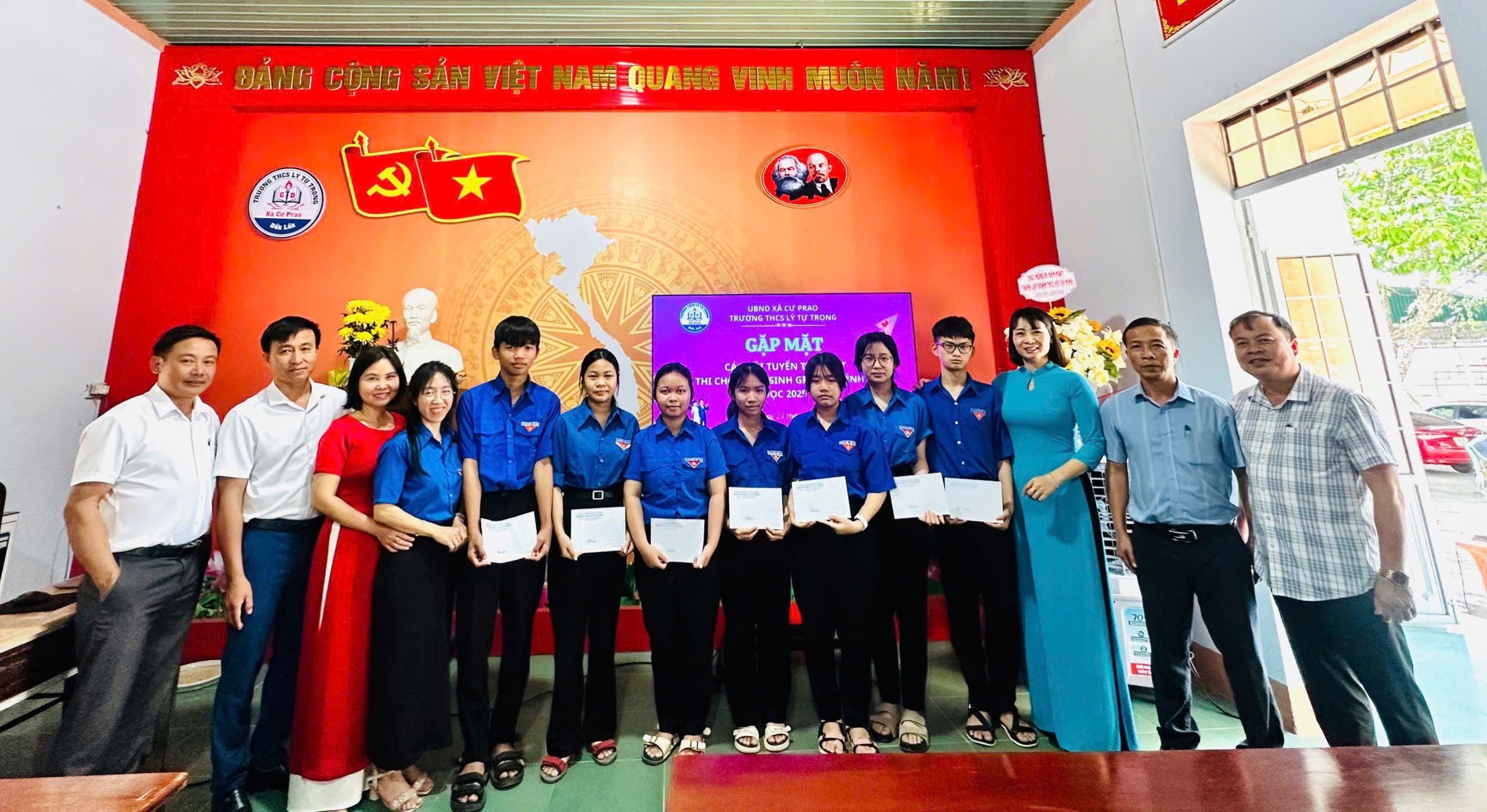 TỔNG KẾT VÀ VINH DANH THÀNH TÍCH CỦA HỌC SINH TRƯỜNG THCS LÝ TỰ TRỌNG TẠI KỲ THI CHỌN HỌC SINH GIỎI CẤP TỈNH THCS NĂM HỌC 2025-2026